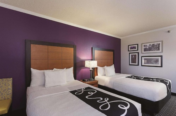 La Quinta by Wyndham Baton Rouge Siegen Lane image 15